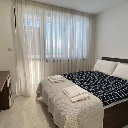 Ross Ferienhaus Burgas City
